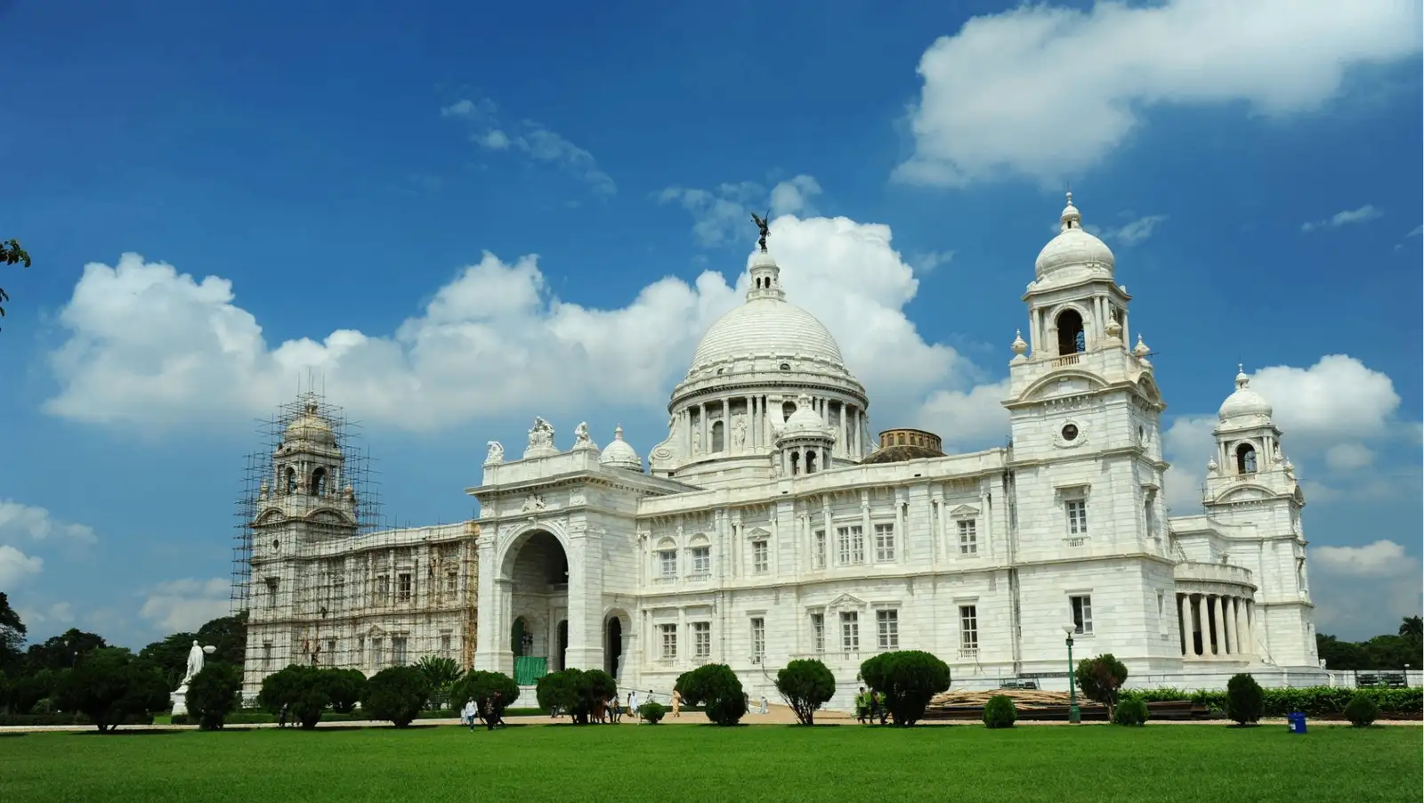 The Victoria Memorial 